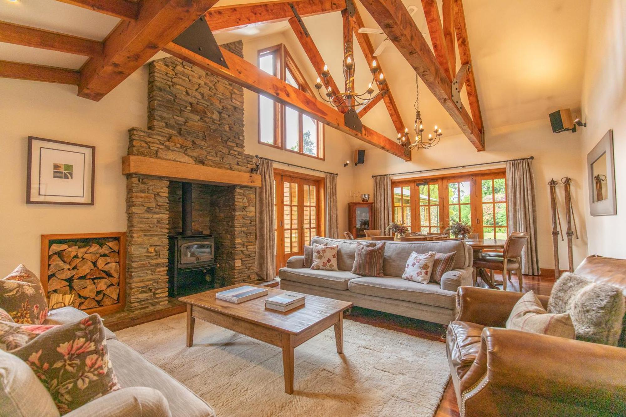 Wanaka Homestead Lodge & Cottages Экстерьер фото
