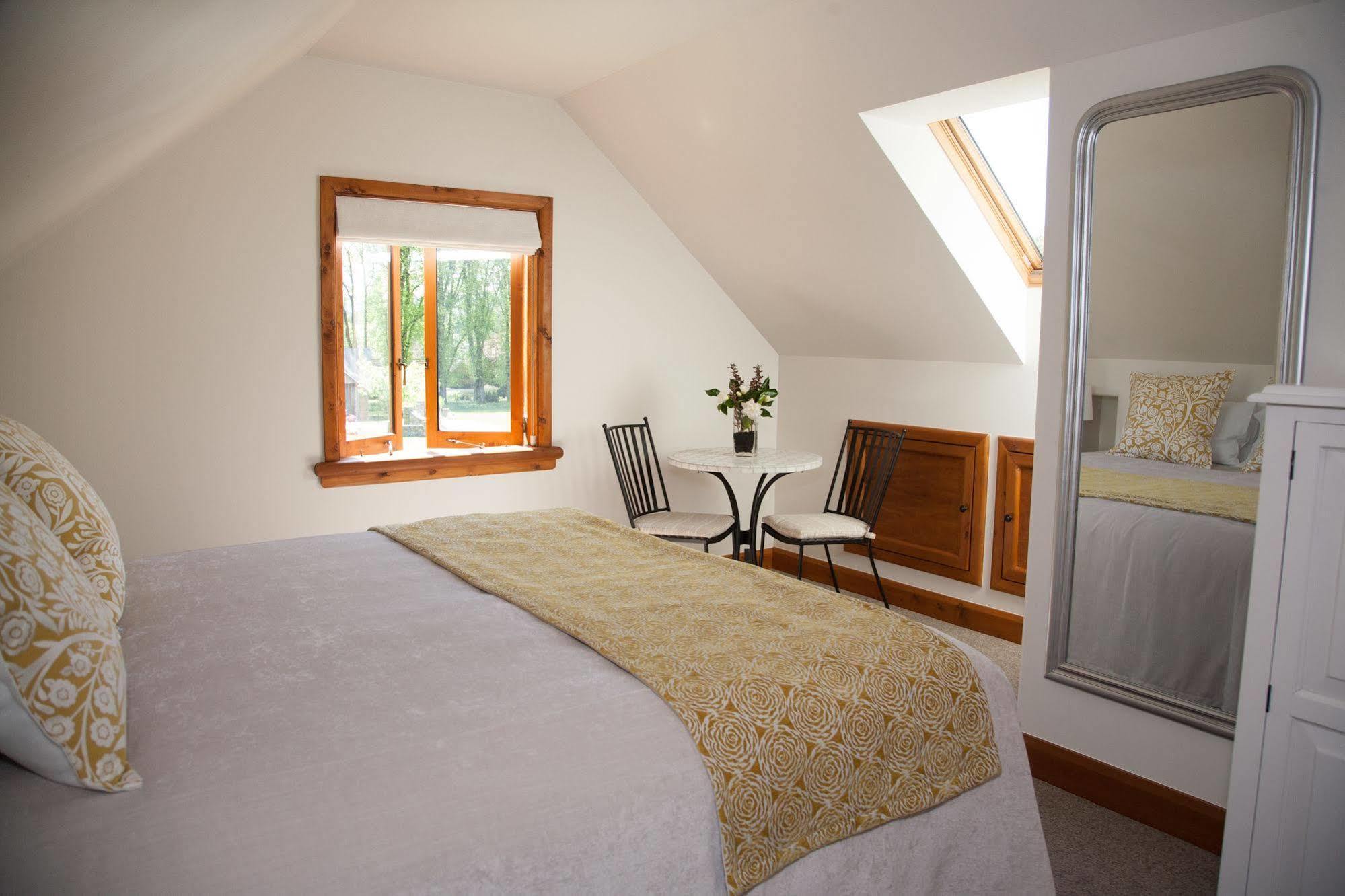 Wanaka Homestead Lodge & Cottages Экстерьер фото